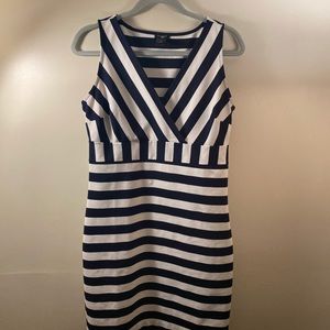 Ann Taylor fitted striped dress. Size med petite.